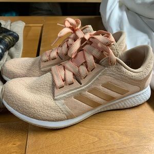Adidas fashion sneaker